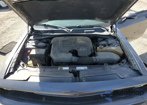 2013 Dodge Challenger Sxt из США, поврежденный, VIN 2C3CDYAG0DH581906